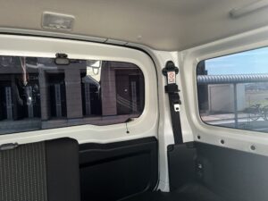 フィルム施工後、天気のいい日に中から見た写真